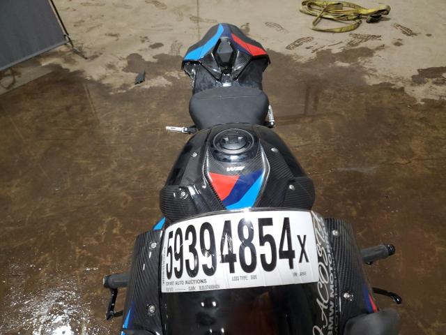 WB10P0308R6J04945 - 2024 BMW M 1000 RR BLACK photo 5