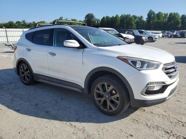 5XYZW4LA8HG396220 - 2017 HYUNDAI SANTA FE WHITE photo 4