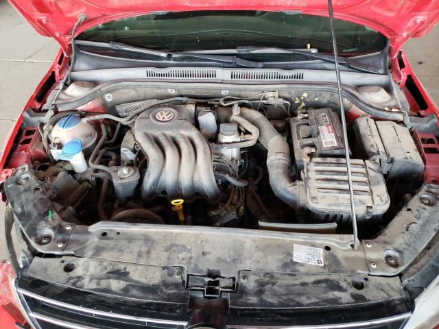 3VW2K7AJ9FM354783 - 2015 VOLKSWAGEN JETTA BASE أحمر صورة 11