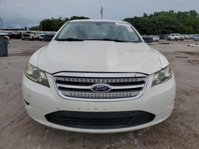 1FAHP2DW8BG179400 - 2011 FORD TAURUS SE WHITE photo 5