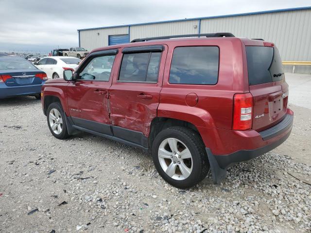 1C4NJRFB2CD540186 - 2012 JEEP PATRIOT LATITUDE RED photo 2