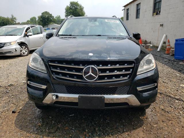 4JGDA5HB0DA131748 - 2013 MERCEDES-BENZ ML 350 4MATIC BLACK photo 5