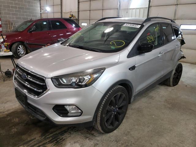 1FMCU0G99HUA81750 - 2017 FORD ESCAPE SE SILVER photo 2