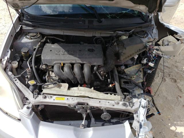 2T1KR32E45C508655 - 2005 TOYOTA COROLLA MA XR SILVER photo 11