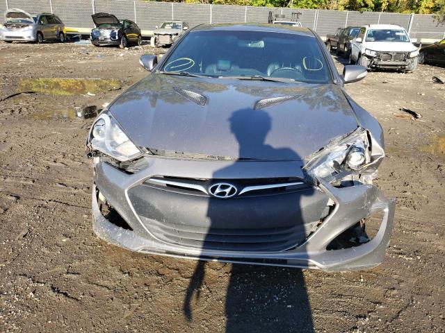 KMHHU6KJ1DU101378 - 2013 HYUNDAI GENESIS CO 3.8L GRAY photo 9