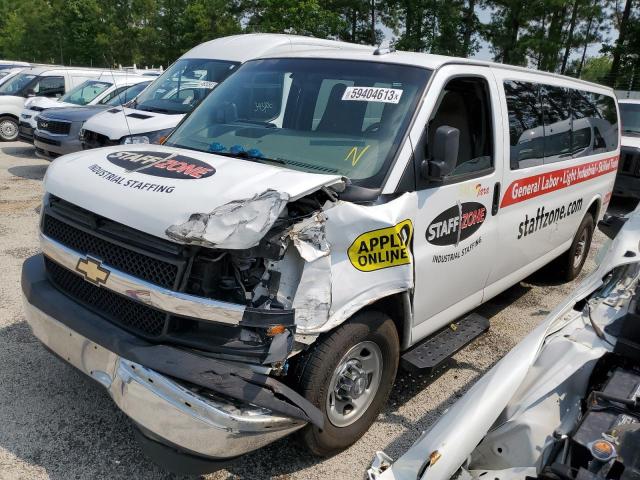 1GAZGPFG1H1239653 - 2017 CHEVROLET EXPRESS G3 LT WHITE photo 1