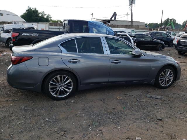 JN1EV7AR0JM440214 - 2018 INFINITI Q50 LUXE GRAY photo 3