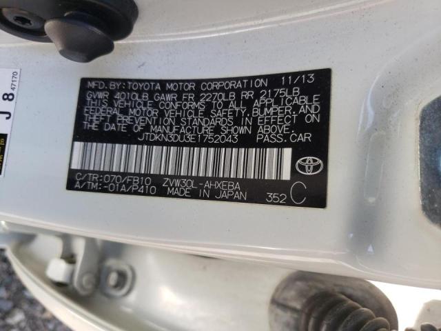 JTDKN3DU3E1752043 - 2014 TOYOTA PRIUS WHITE photo 13