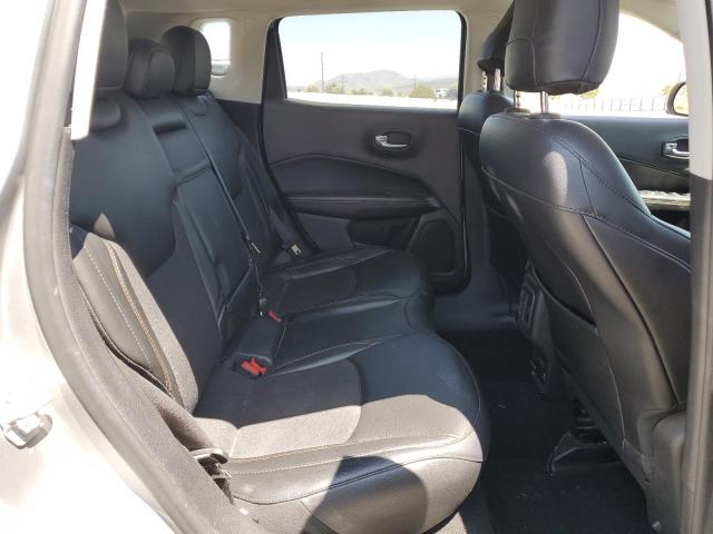 3C4NJDBB6KT713239 - 2019 JEEP COMPASS LATITUDE Silber Foto 10