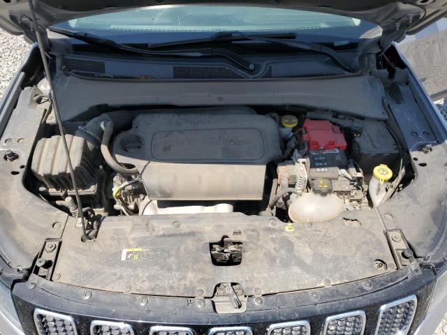 3C4NJDBB6KT713239 - 2019 JEEP COMPASS LATITUDE Silber Foto 11