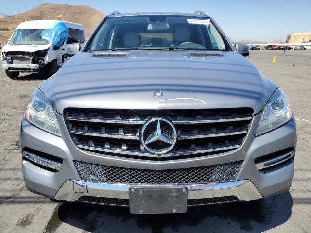 4JGDA5HB0FA460792 - 2015 MERCEDES-BENZ ML 350 4MATIC SILVER photo 5