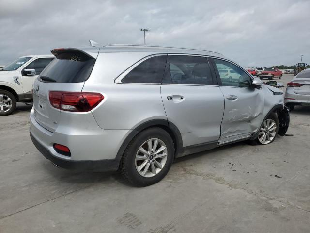 5XYPG4A35KG591000 - 2019 KIA SORENTO L SILVER photo 3