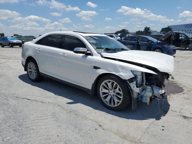 1FAHP2F80KG118220 - 2019 FORD TAURUS LIMITED WHITE photo 4