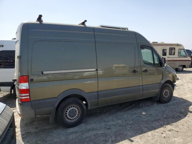 WD3PE7CC9B5510085 - 2011 MERCEDES-BENZ SPRINTER 2500 GREEN photo 3