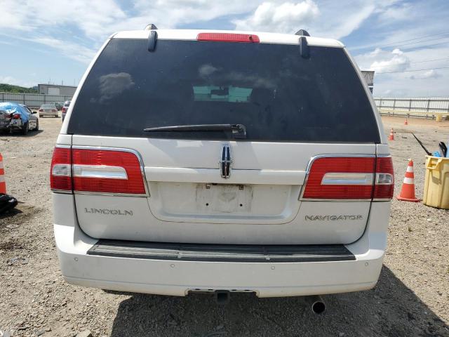 5LMJJ2J5XBEJ00399 - 2011 LINCOLN NAVIGATOR თეთრი ფოტო 6