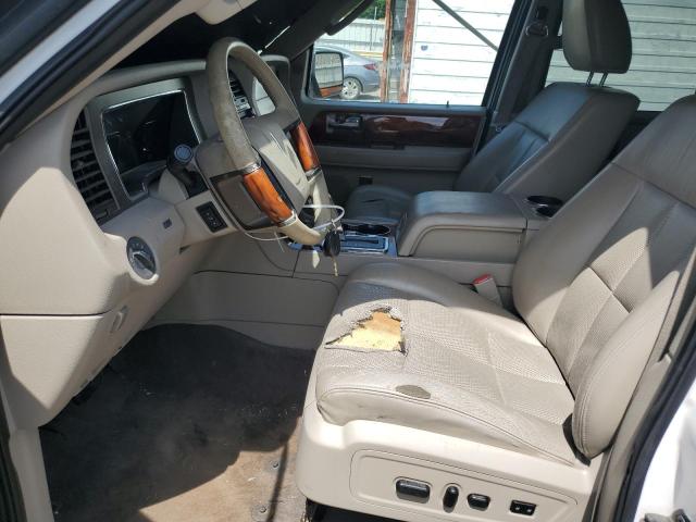 5LMJJ2J5XBEJ00399 - 2011 LINCOLN NAVIGATOR თეთრი ფოტო 7