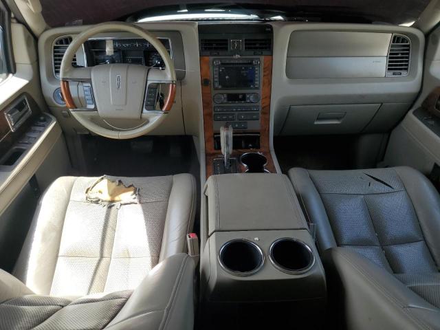 5LMJJ2J5XBEJ00399 - 2011 LINCOLN NAVIGATOR თეთრი ფოტო 8