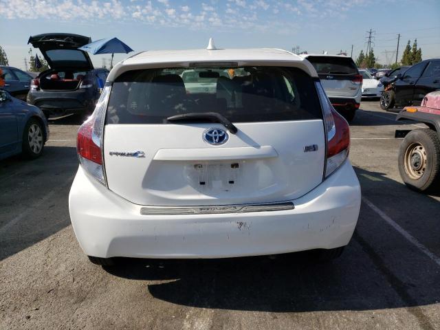 JTDKDTB37G1130321 - 2016 TOYOTA PRIUS C WHITE photo 6