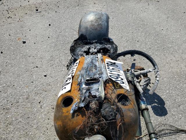 1HD1JK5149Y028170 - 2009 HARLEY-DAVIDSON FXCWC BURN photo 5