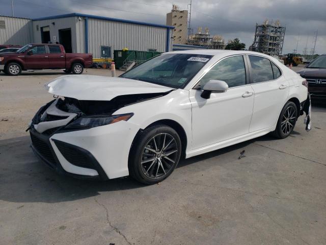 2022 TOYOTA CAMRY SE, 