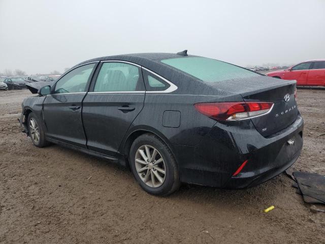 5NPE24AF7JH647459 - 2018 HYUNDAI SONATA SE შავი ფოტო 2
