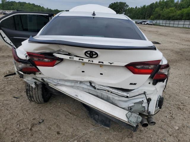 4T1T11AK9PU122953 - 2023 TOYOTA CAMRY SE NIGHT SHADE WHITE photo 6
