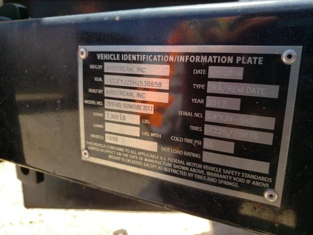 1STJFYJ25HJ536659 - 2017 AIRS TRAVEL TRA 银色 照片 10