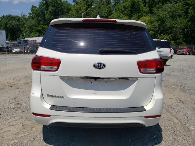 KNDMA5C18G6108700 - 2016 KIA SEDONA L WHITE photo 6