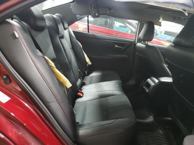 4T1BF1FK4HU672147 - 2017 TOYOTA CAMRY LE RED photo 10