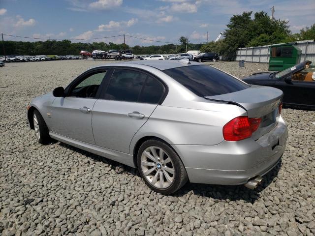 WBAPK5G55BNN29048 - 2011 BMW 328 XI SULEV SILVER photo 2