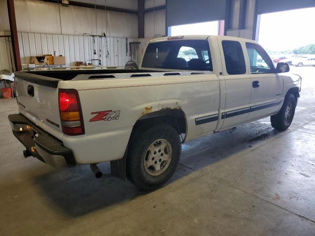 1GTGC29N1RE524855 - 1999 CHEVROLET SILVERADO C2500 WHITE photo 3