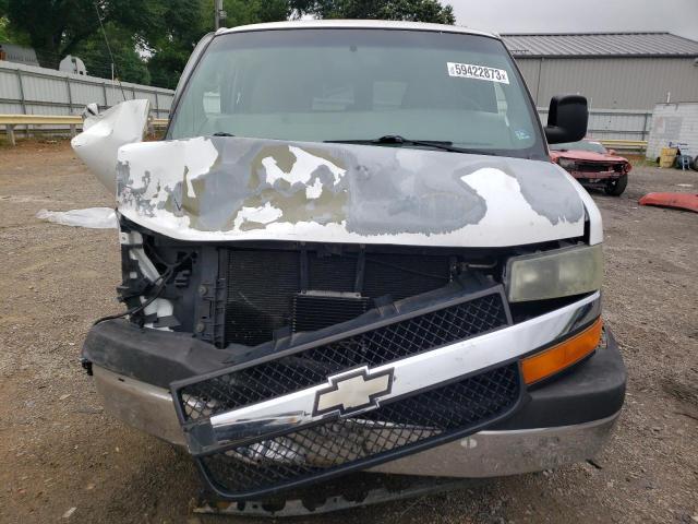 1GA2GYDG2A1126908 - 2010 CHEVROLET EXPRESS G3 LT WHITE photo 5