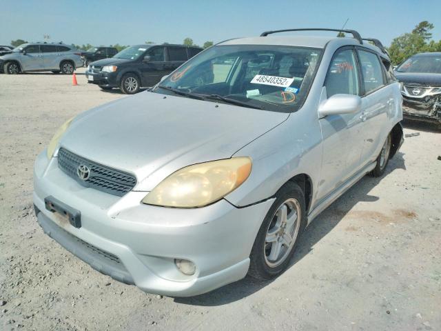 2T1KR32E16C623537 - 2006 TOYOTA COROLLA MA XR SILVER photo 2