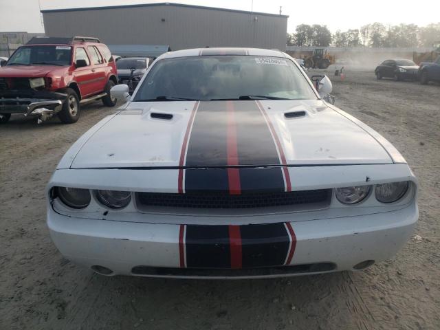 2C3CDYAG0CH243503 - 2012 DODGE CHALLENGER SXT WHITE photo 5