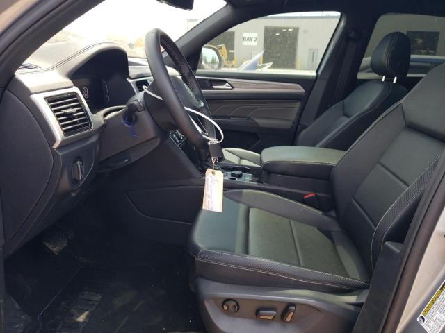 1V2KE2CA7PC221077 - 2023 VOLKSWAGEN ATLAS CROS SE Argent photo 7