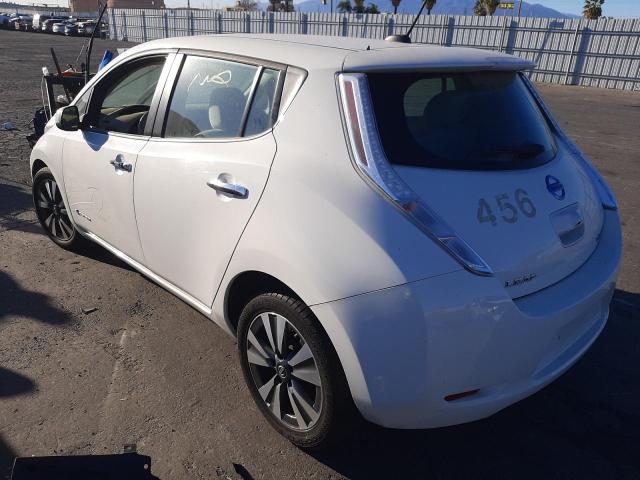 1N4BZ0CP3HC303894 - 2017 NISSAN LEAF S WHITE photo 3