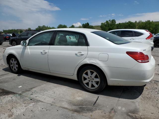 4T1BK36B27U214435 - 2007 TOYOTA AVALON XL WHITE photo 2