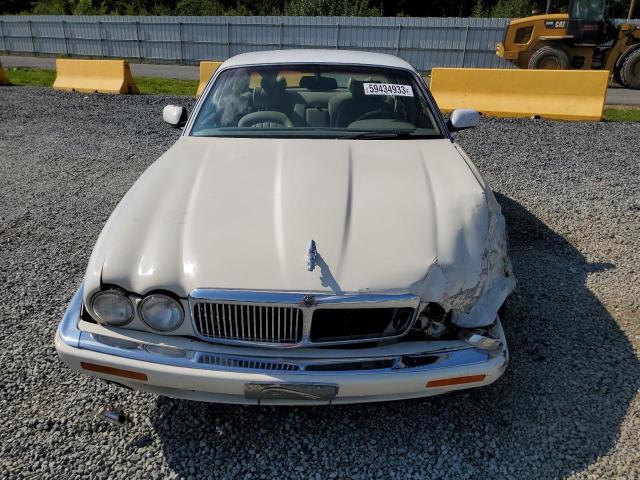 SAJHX1748SC742114 - 1995 JAGUAR XJ6 WHITE photo 5