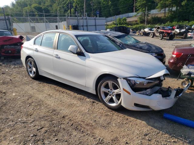 WBA3C3C56EF983541 - 2014 BMW 320 I XDRIVE WHITE photo 4