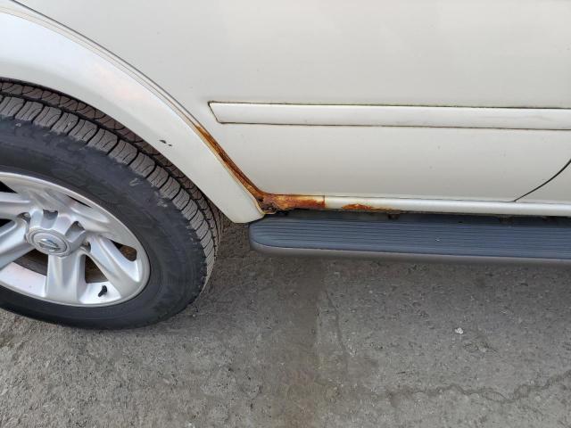 JN8DR09Y23W829626 - 2003 NISSAN PATHFINDER LE თეთრი ფოტო 9