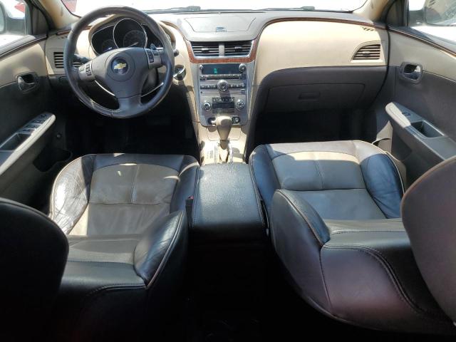 1G1ZE5E05AF321943 - 2010 CHEVROLET MALIBU LTZ თეთრი ფოტო 8