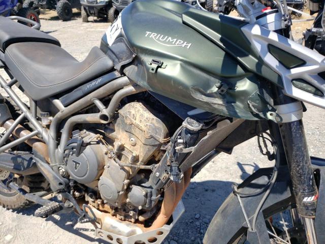 SMTE07BF9JT883159 - 2018 TRIUMPH MOTORCYCLE TIGER 800XCX GREEN photo 9