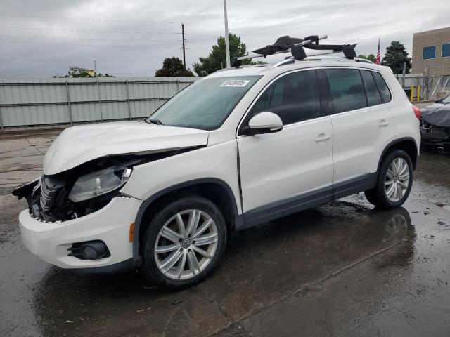 2013 VOLKSWAGEN TIGUAN S, 