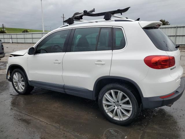 WVGBV7AX0DW535519 - 2013 VOLKSWAGEN TIGUAN S WHITE photo 2