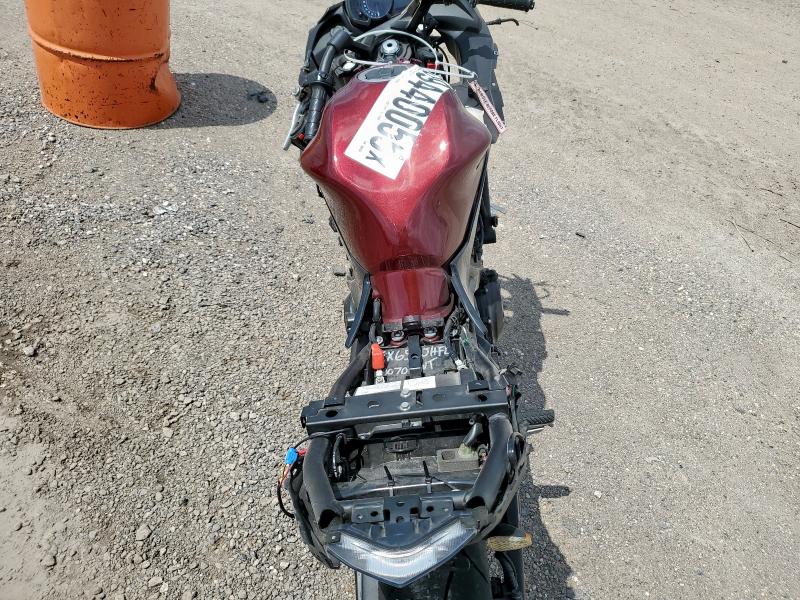 JKAEXEJ16HDA00706 - 2017 KAWASAKI EX650 J შავი ფოტო 6