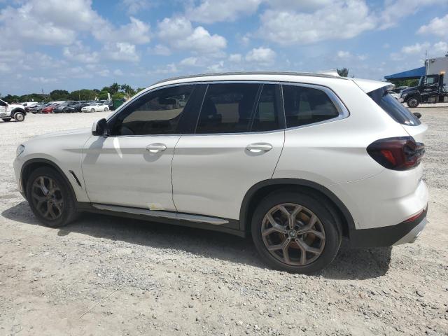 5UX43DP0XN9K25890 - 2022 BMW X3 SDRIVE30I WHITE photo 2