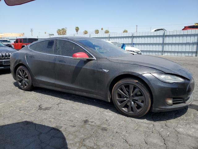 5YJSA1CNXDFP28323 - 2013 TESLA MODEL S BLACK photo 4