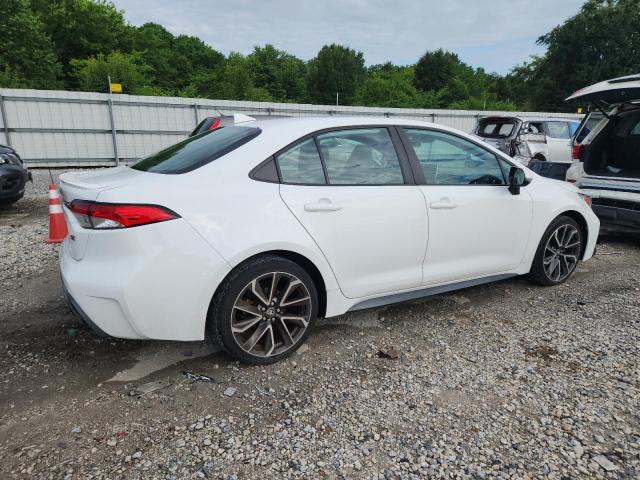 5YFS4MCE1MP060523 - 2021 TOYOTA COROLLA SE Білий фото 3