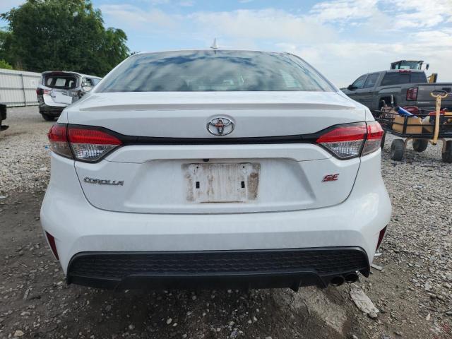 5YFS4MCE1MP060523 - 2021 TOYOTA COROLLA SE Білий фото 6