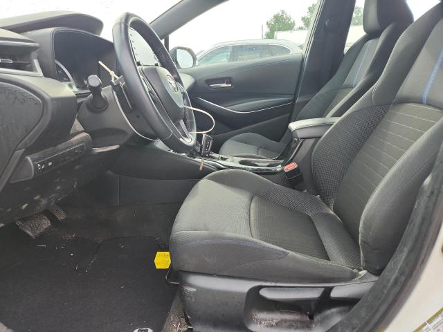 5YFS4MCE1MP060523 - 2021 TOYOTA COROLLA SE Білий фото 7